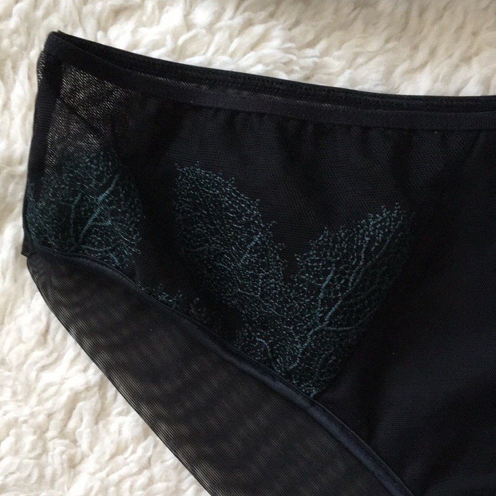 Ajour Luxury Lingerie Bra And Panty Set Sexy Black Green Embroidery Romantic Fun - Picture 9 of 14